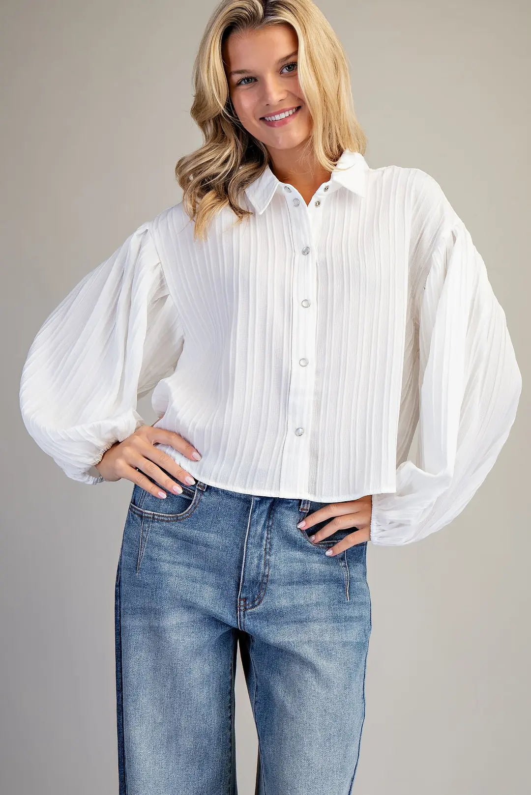 BUBBLE SLEEVE BUTTON DOWN BLOUSE TOP