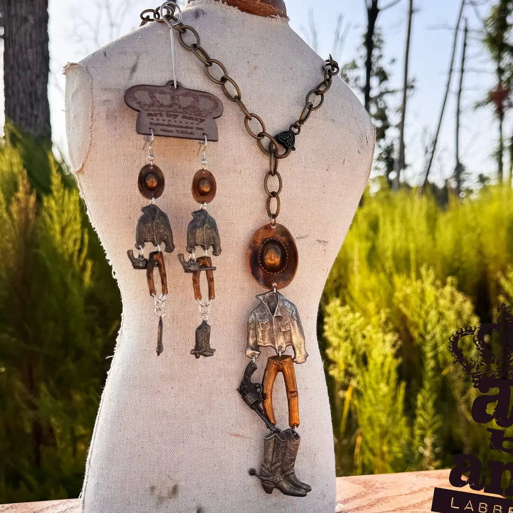 Outfitted Necklace - Art By Amy  (just the necklace)